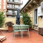 Youhosty - Espinasse 80 Apartman *